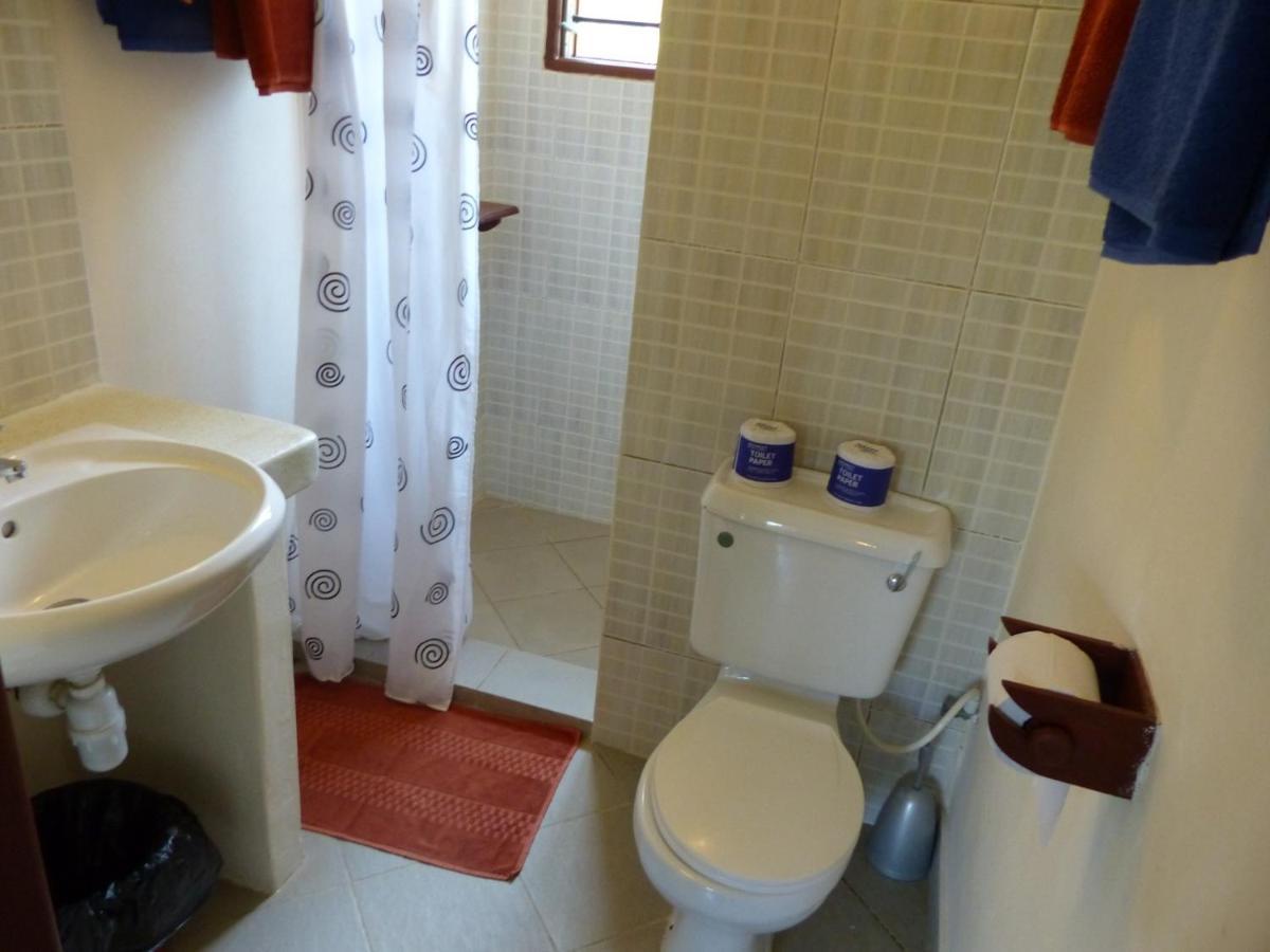 דיאני ביץ' Safina Cottages מראה חיצוני תמונה