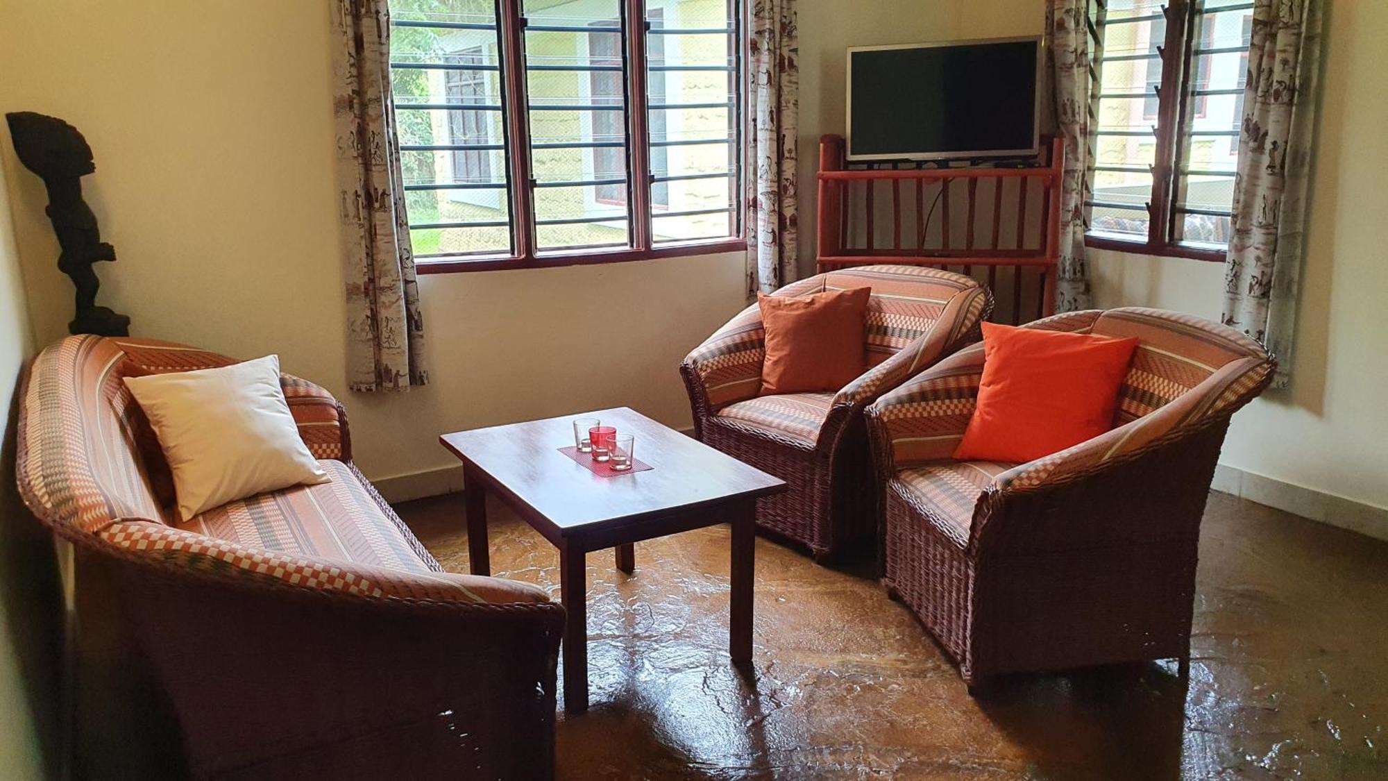 דיאני ביץ' Safina Cottages מראה חיצוני תמונה